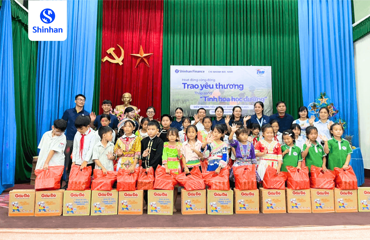 Shinhan Finance mang Trung thu ấm áp đến học sinh khó khăn tại Thái Nguyên