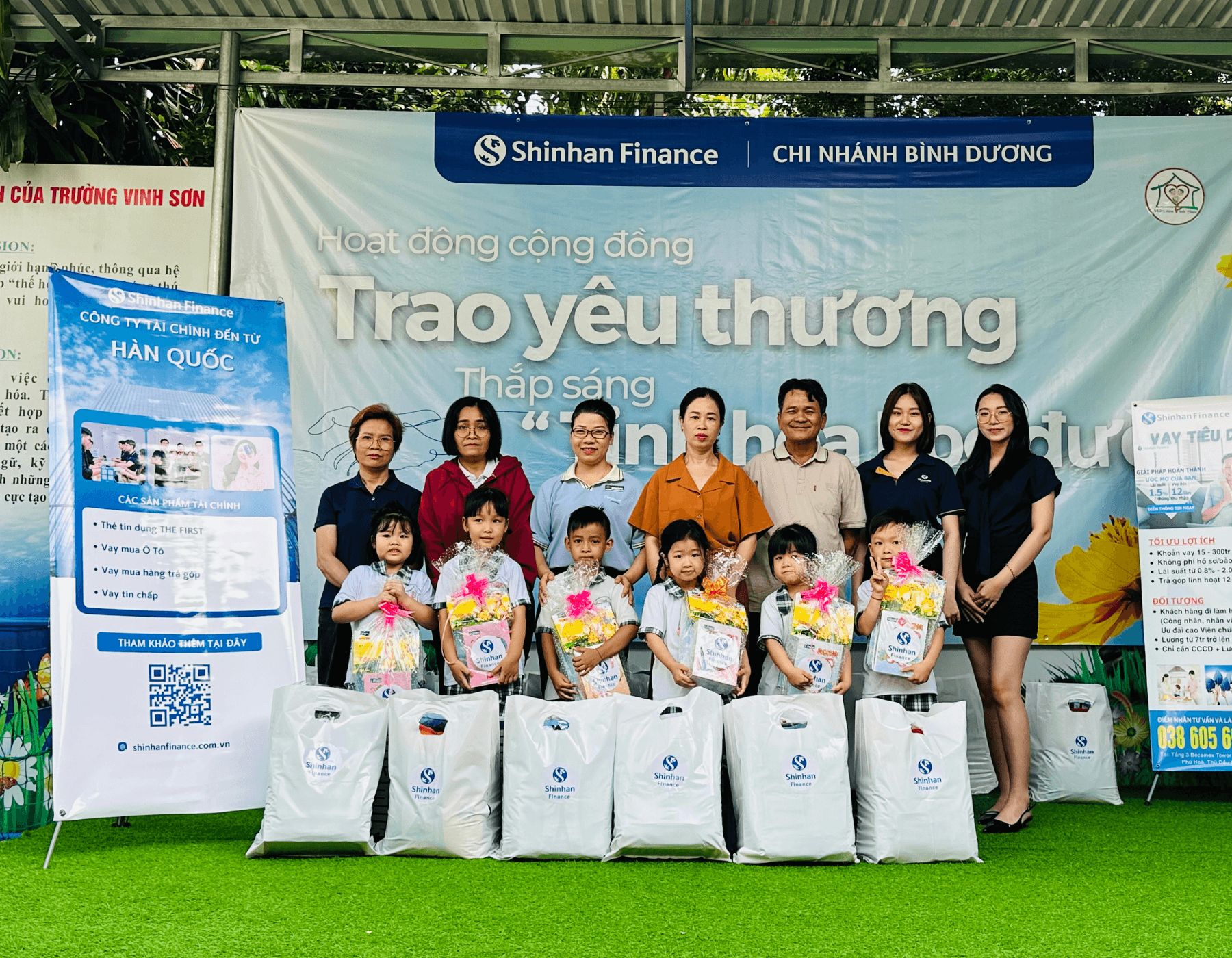 Shinhan Finance tiếp nối hành trình “Tiếp sức cho cộng đồng thêm mạnh” tại Bình Dương