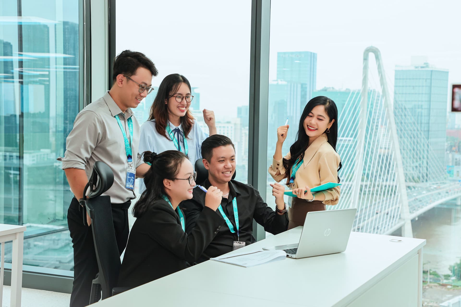 Shinhan Finance: 18 năm đồng hành và trao hàng triệu giải pháp tài chính cho người dân Việt